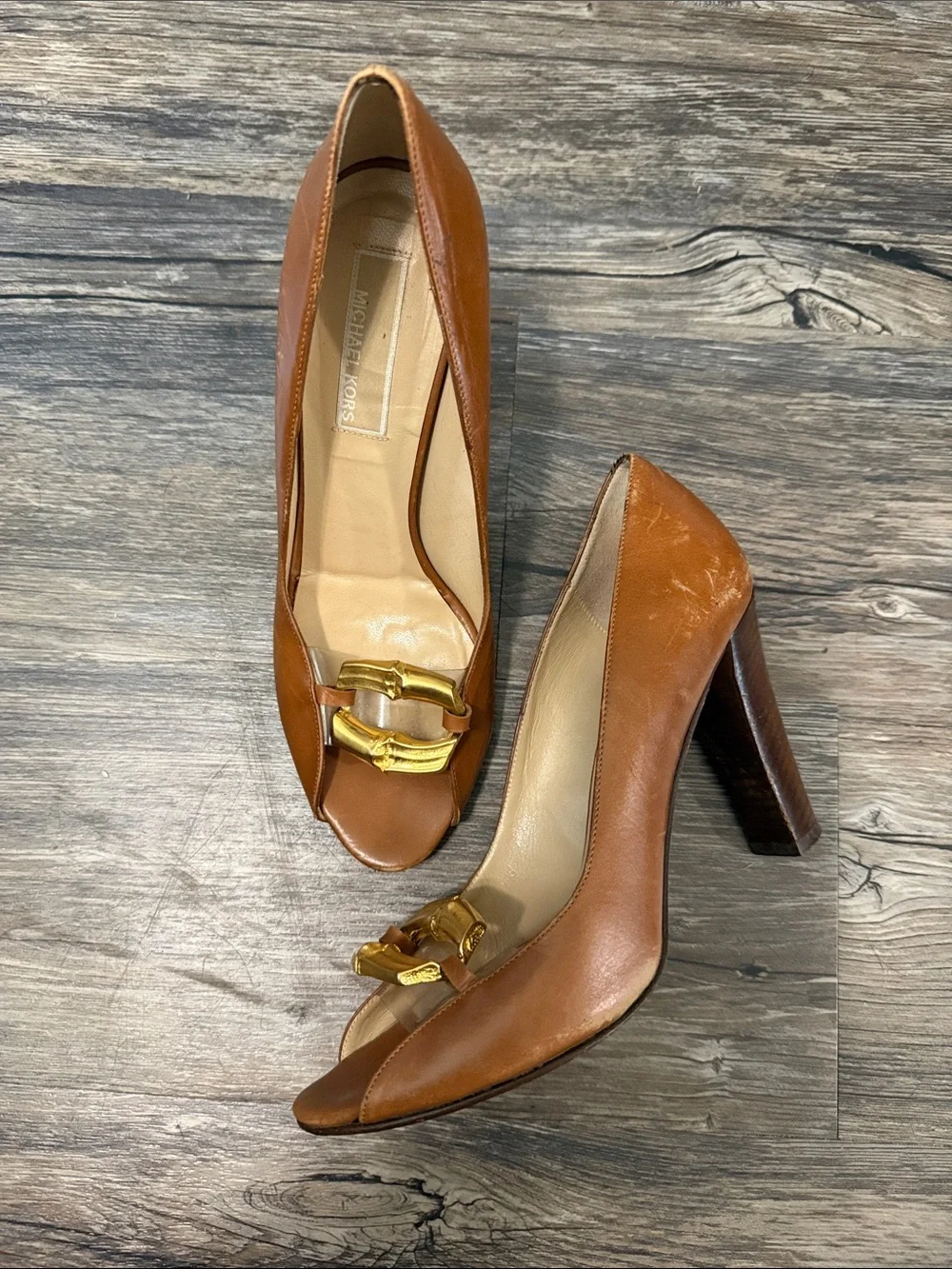 Michael Kors | Brown Leather Gold Hardware Heel Shoes size 7.5